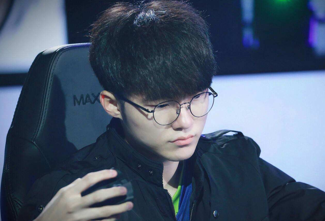 的压制 的压制